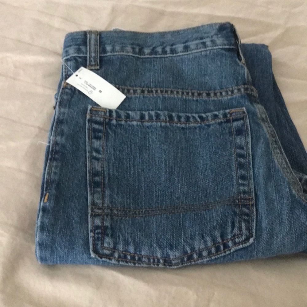 Old Navy - NWT jeans. Boys 18